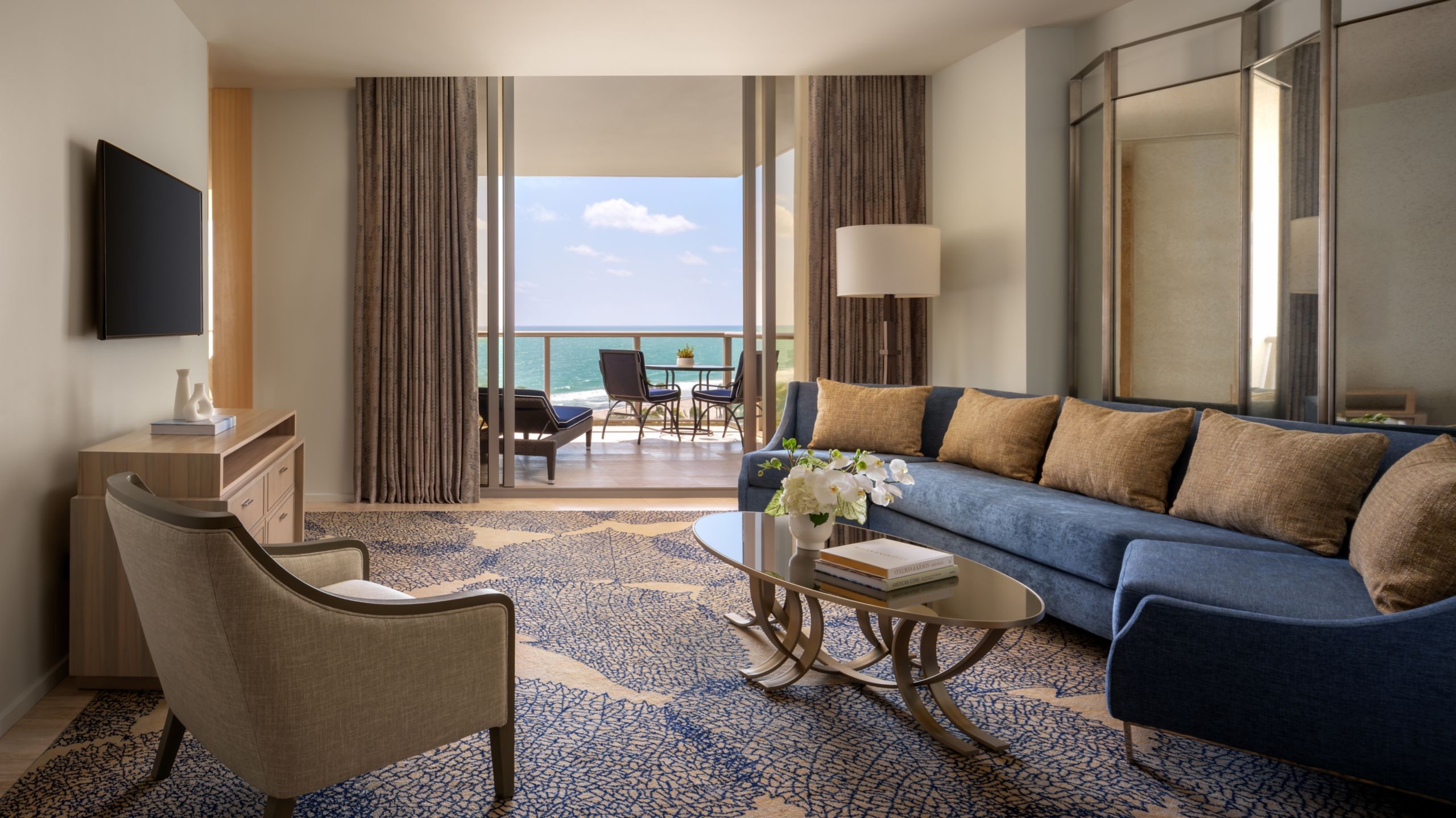 Atlantic Suite bedroom (one-bedroom oceanfront suite)