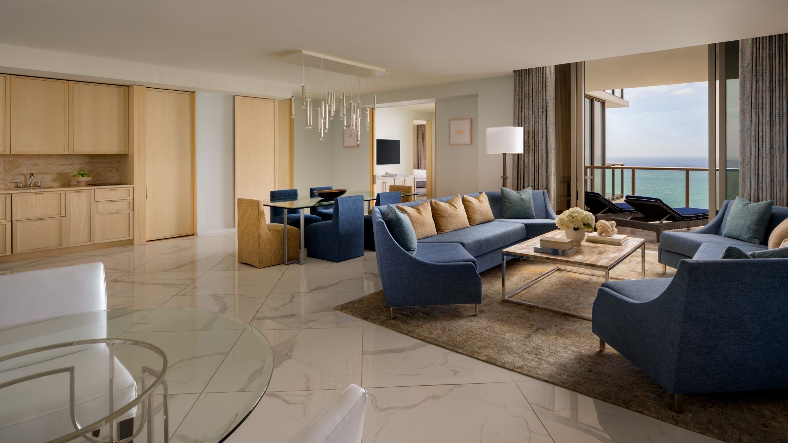 Astor Suite oceanfront bedroom