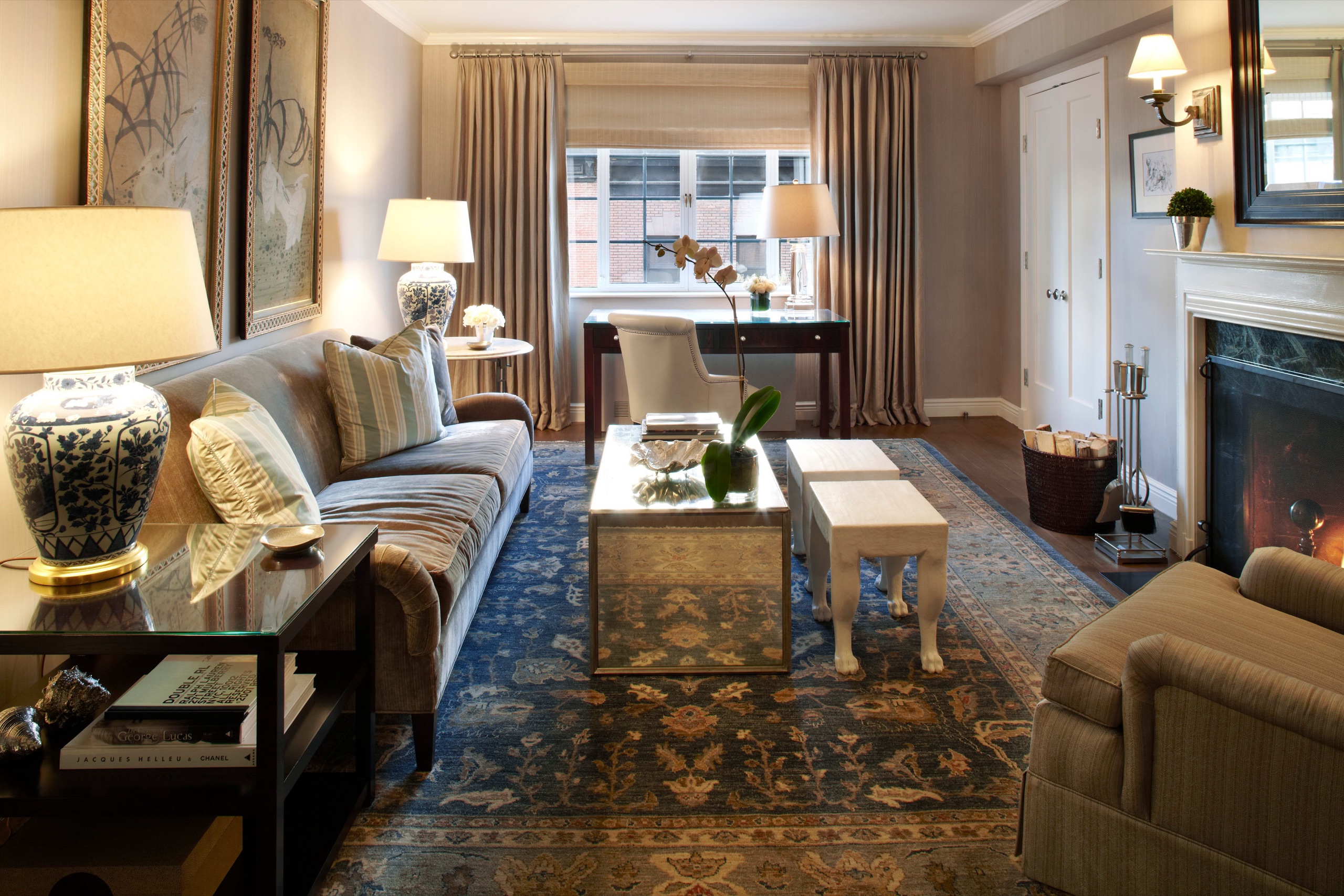 One Bedroom Deluxe Suite bedroom (Suite 15C)