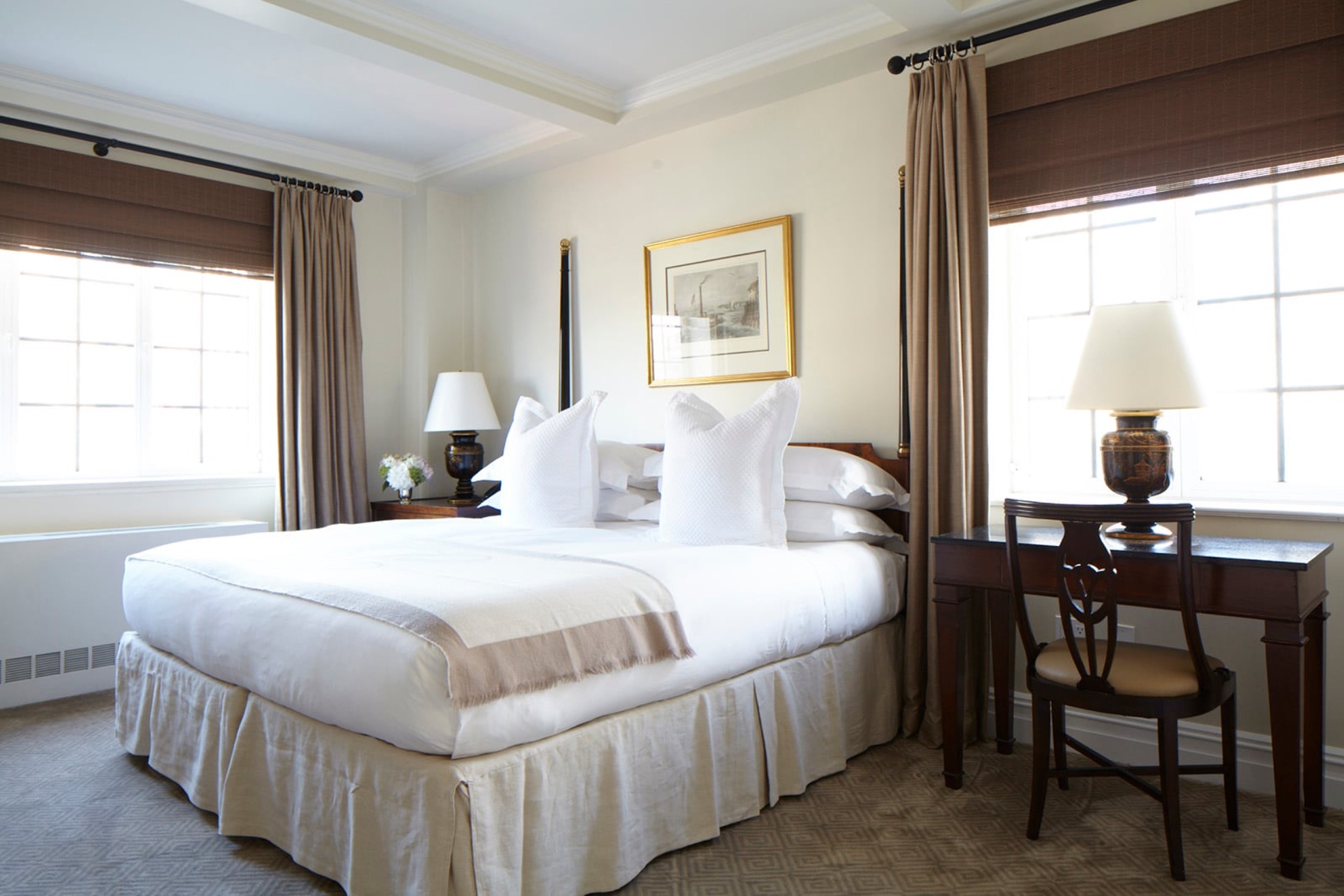 Junior Suite four-poster king