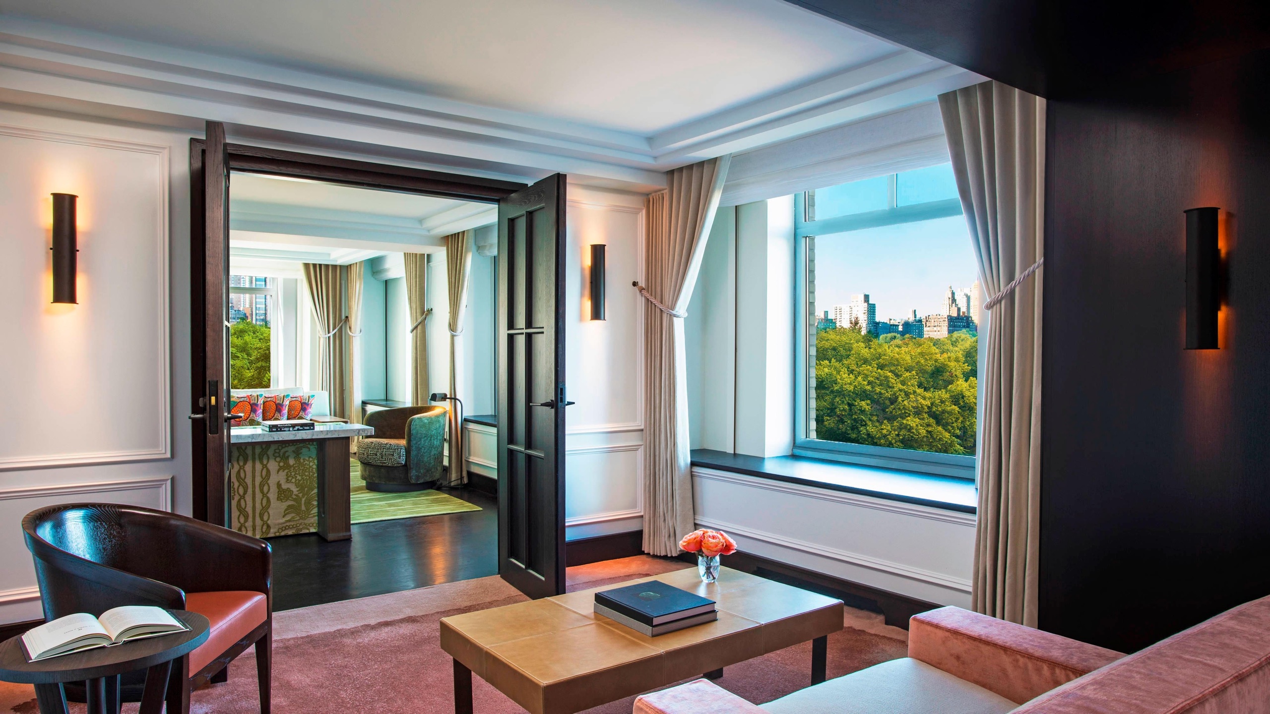 The Presidential Suite living room
