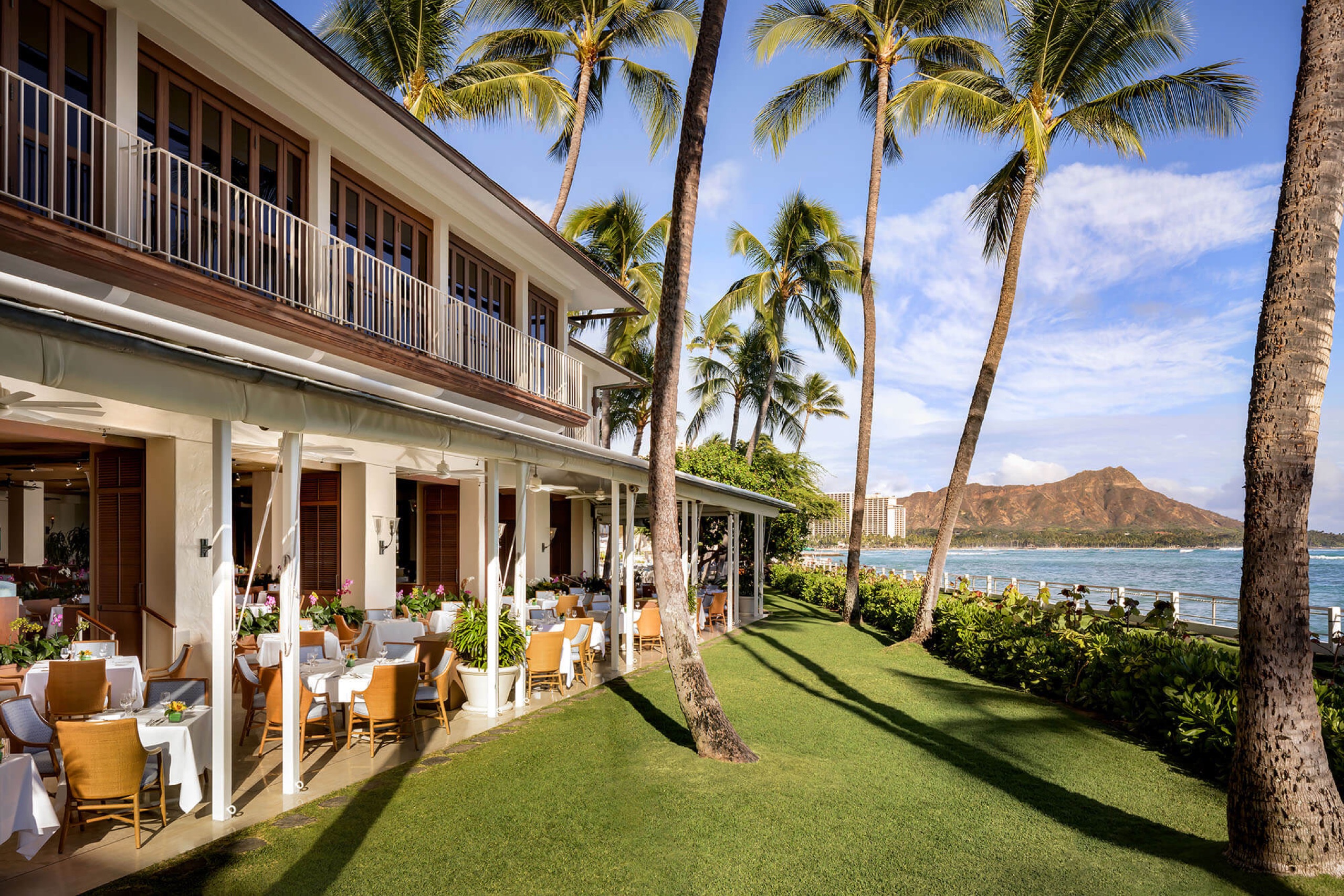 Orchids restaurant lawn terrace with Diamond Head