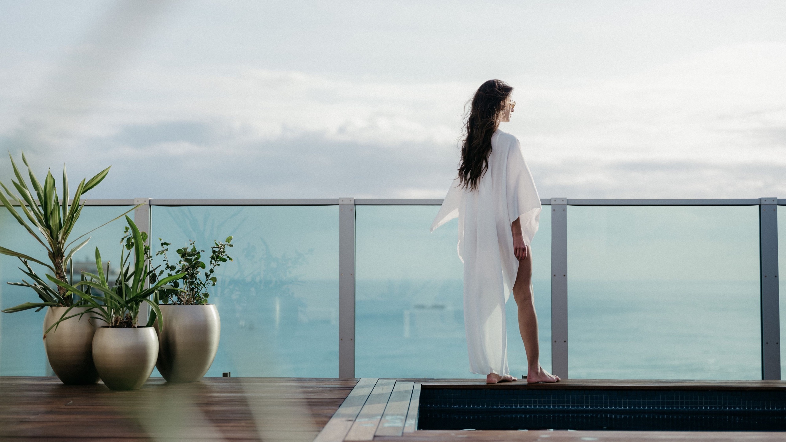 The Ritz-Carlton Penthouse, private rooftop plunge pool (floors 37-38 + rooftop, Diamond Head Tower)