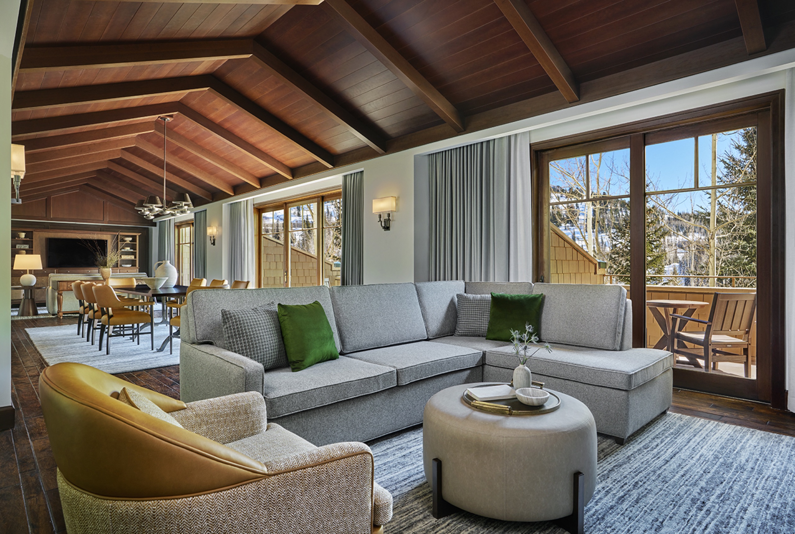 Presidential Suite (Flagstaff Two Bedroom Suite, 3,200 sq ft) — vaulted living room opening to the slopes