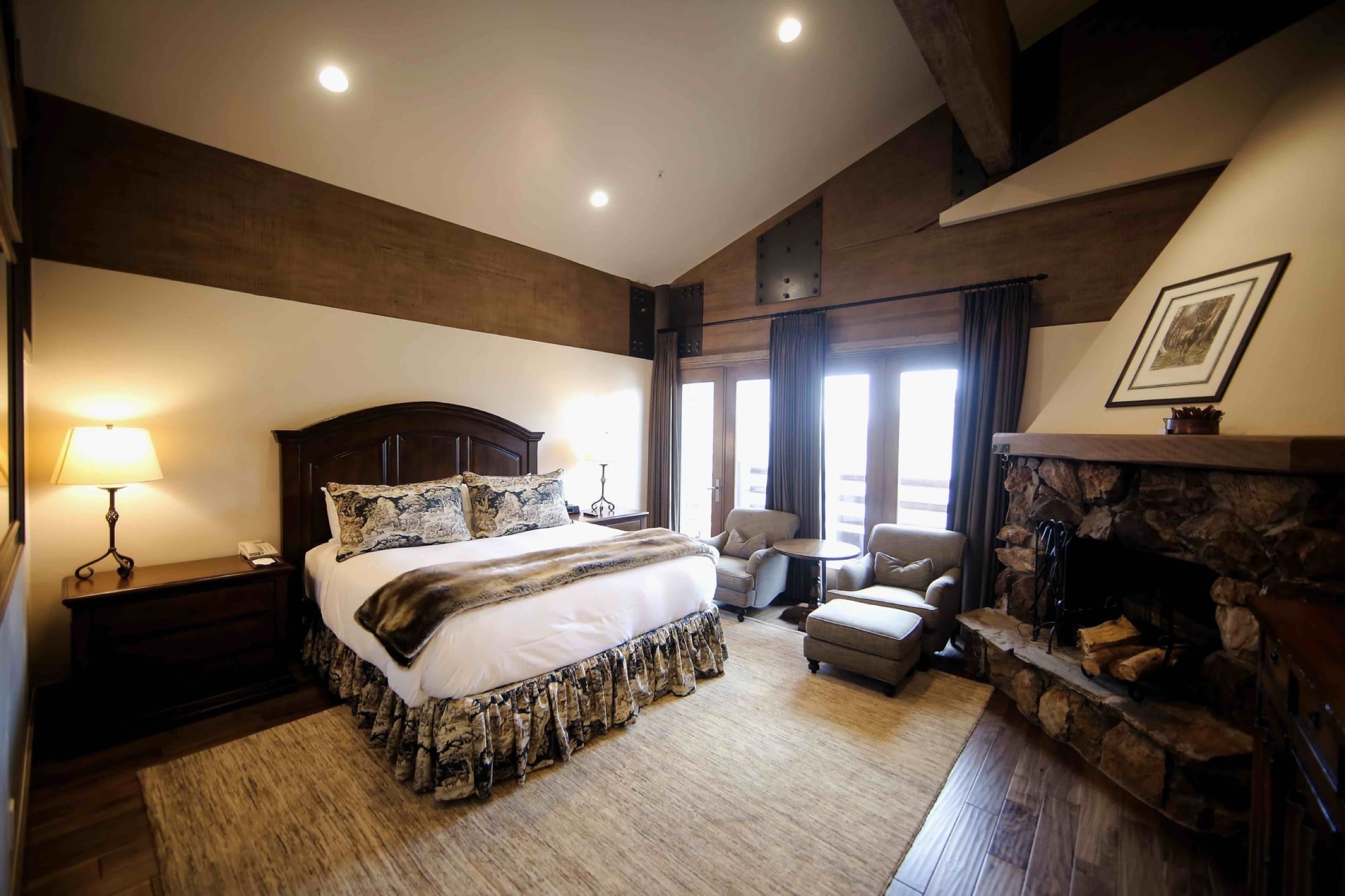 Deer Valley Grand Suite living room with fireplace