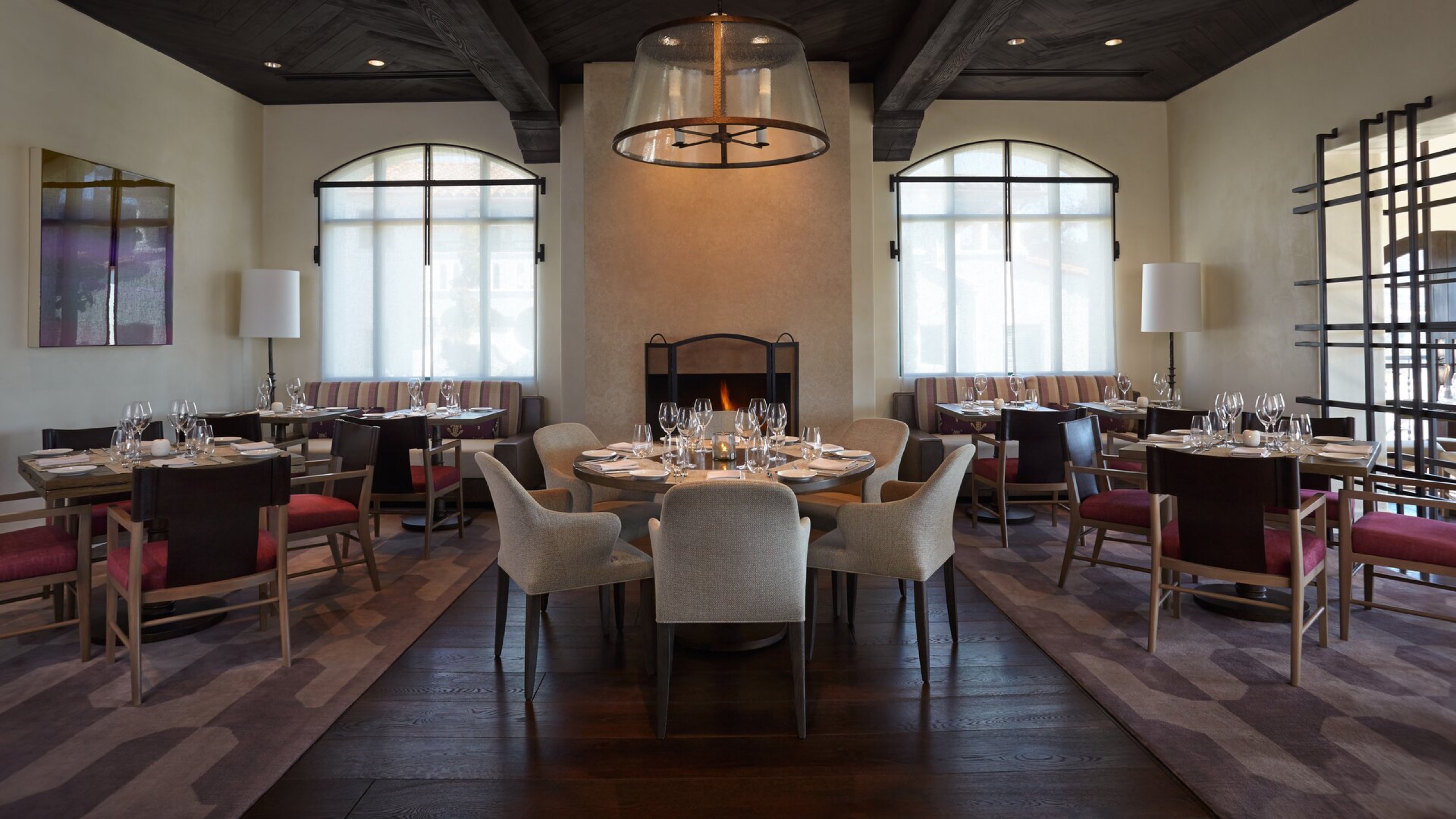 Olivella (now Olivella & Vine) main dining room with fireplace