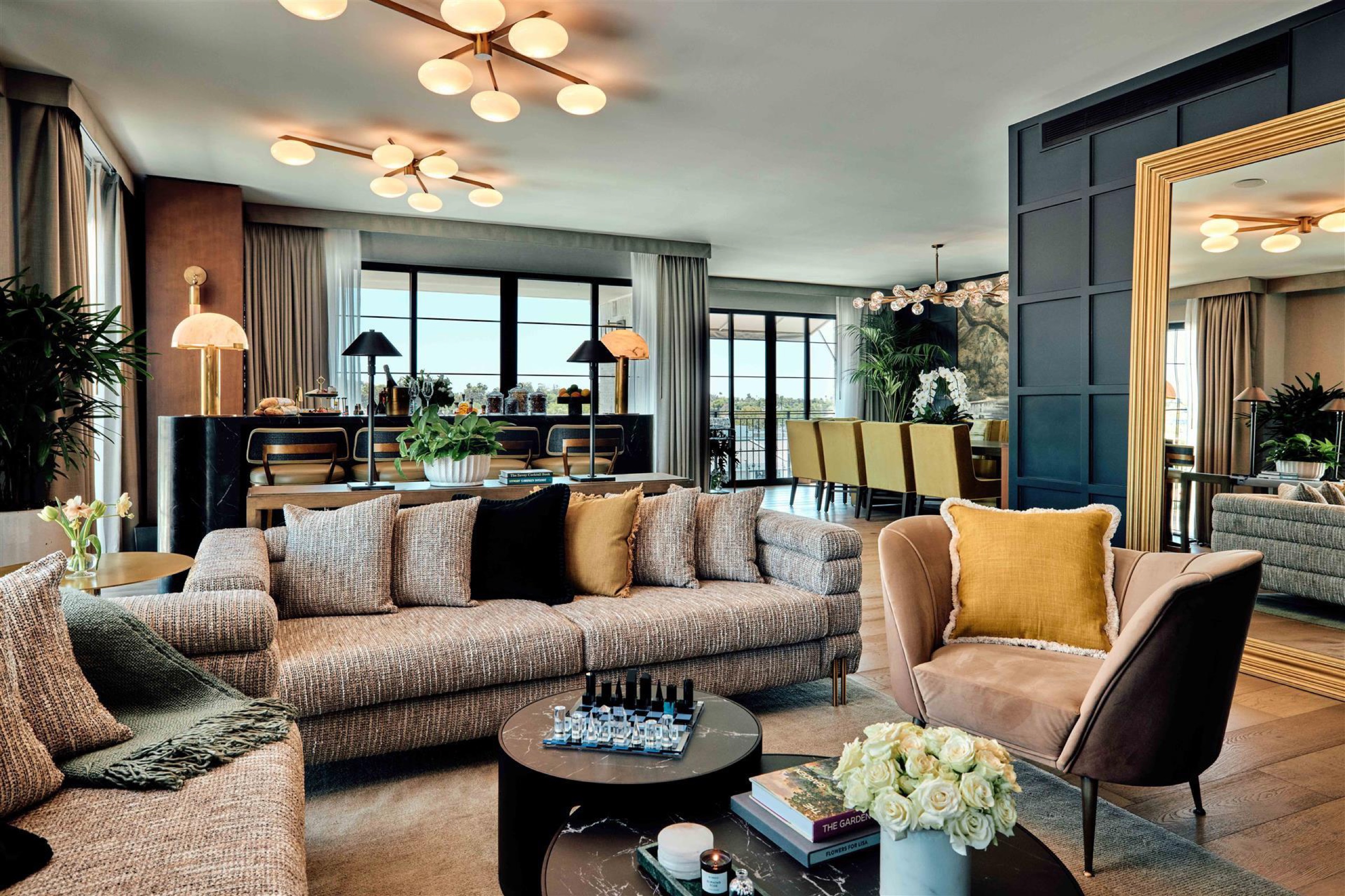Presidential Suite living room with bar and Camelback Mountain view
