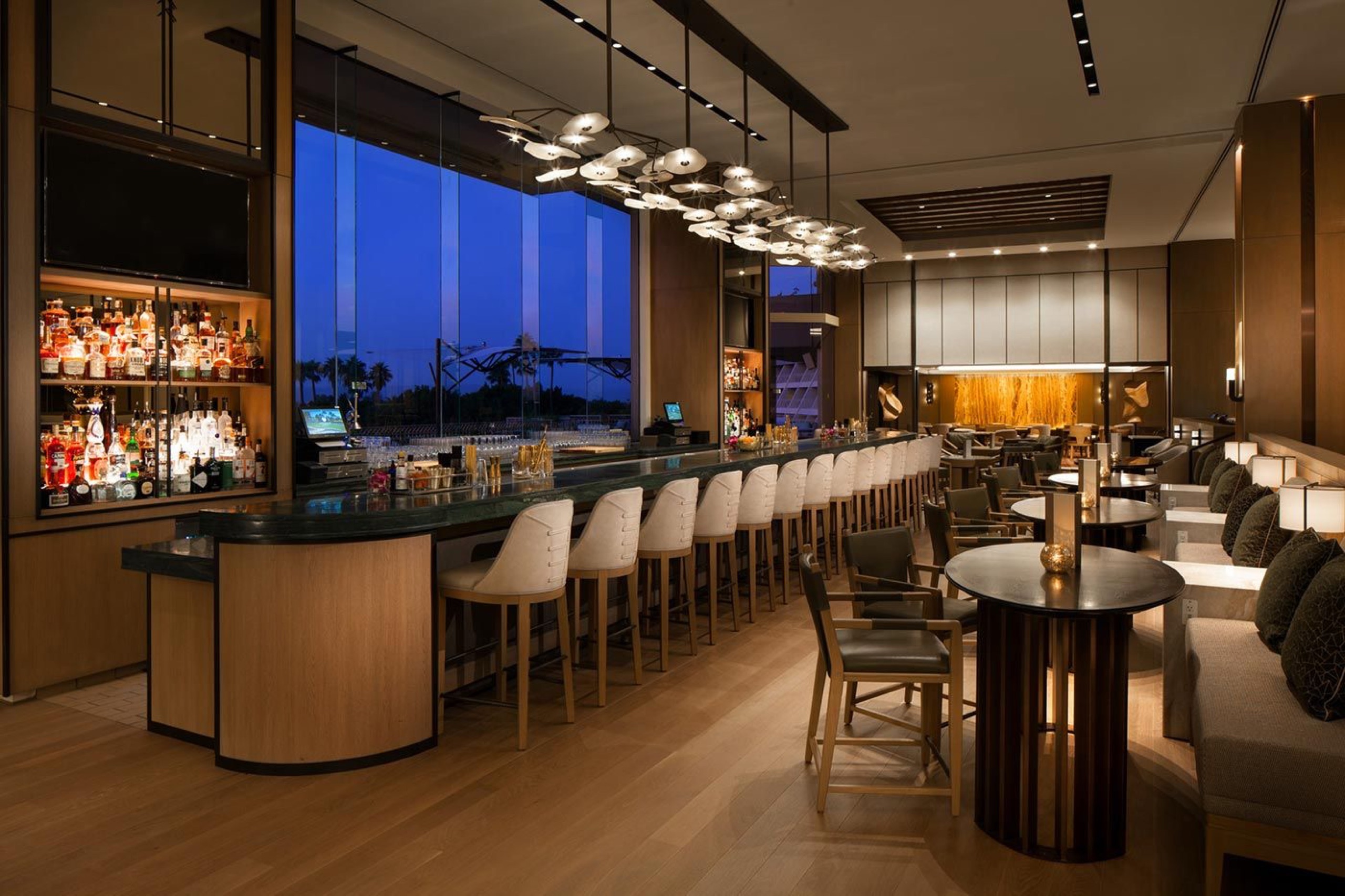 Thirsty Camel lobby bar at twilight